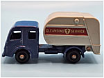 Dennis Tippax Refuse Collector 1